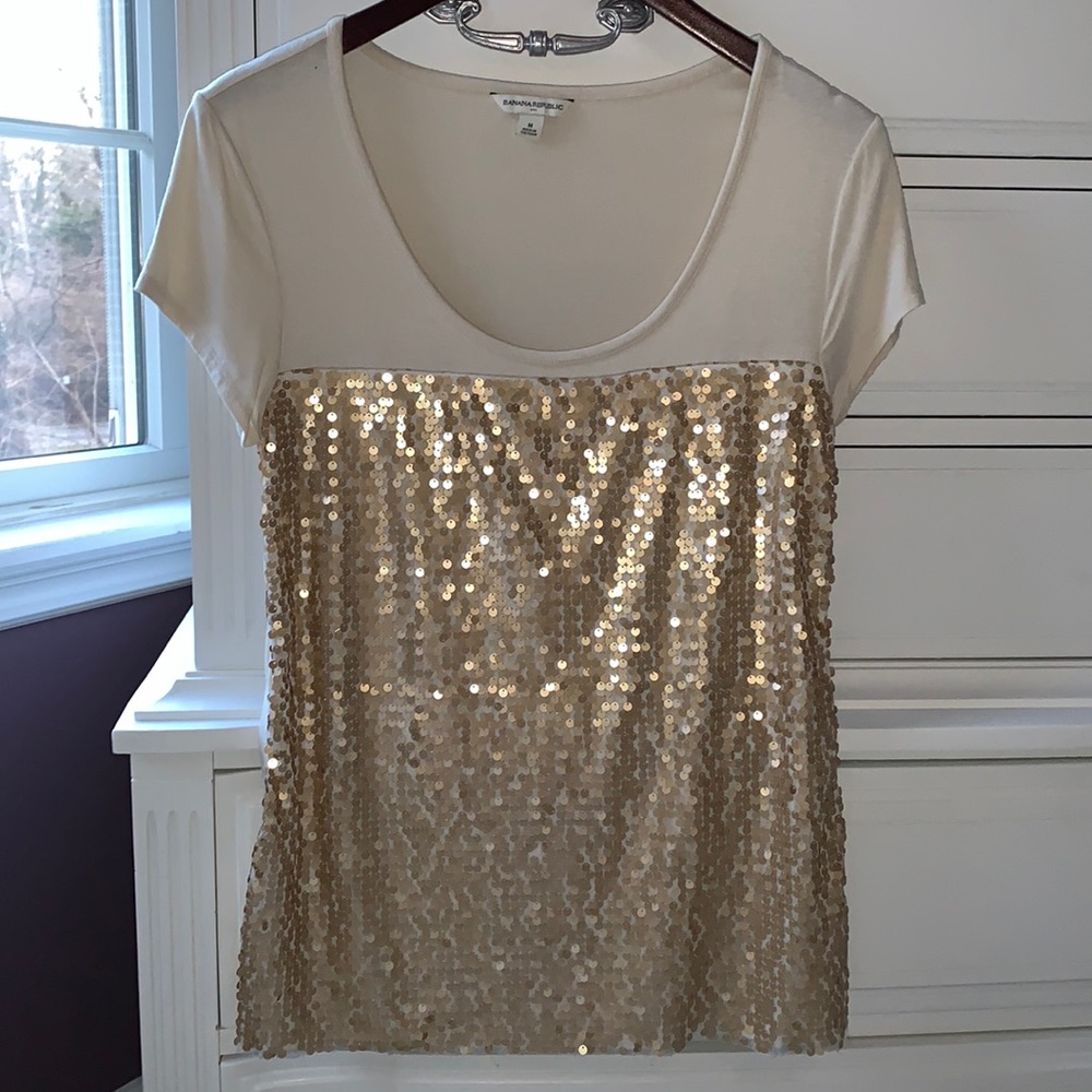 Banana Republic gold shimmery blouse!
